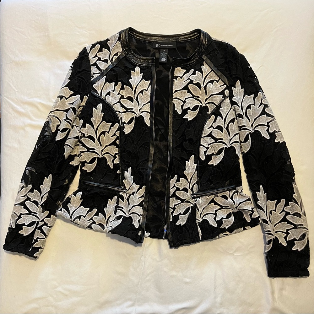 INC International Concepts Women’s Black and Cream Floral Zip Up